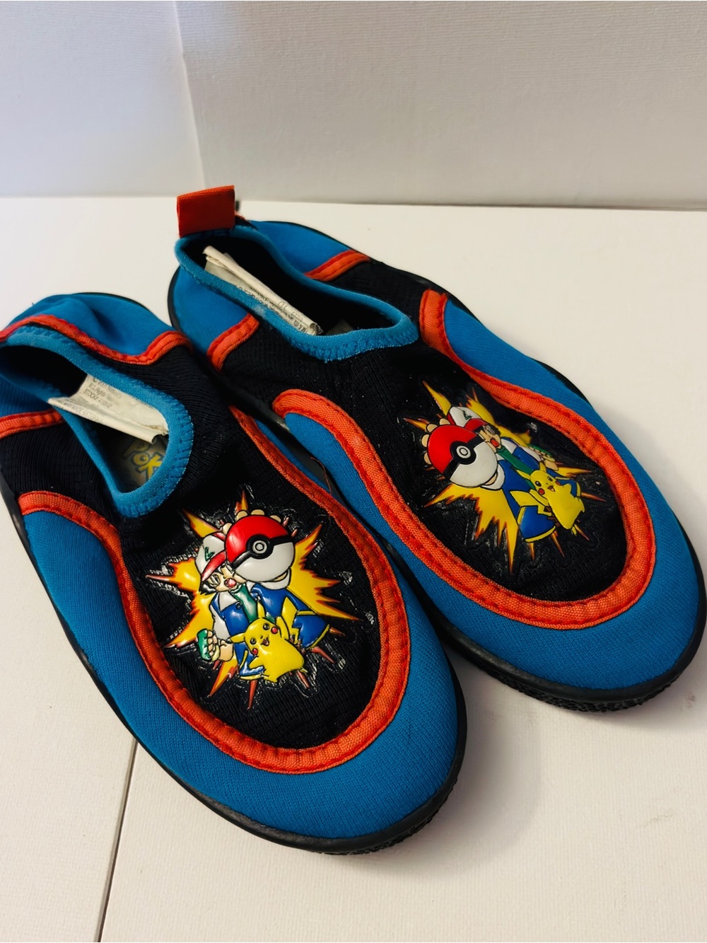 Pokemon Kids vintage water shoes size 10